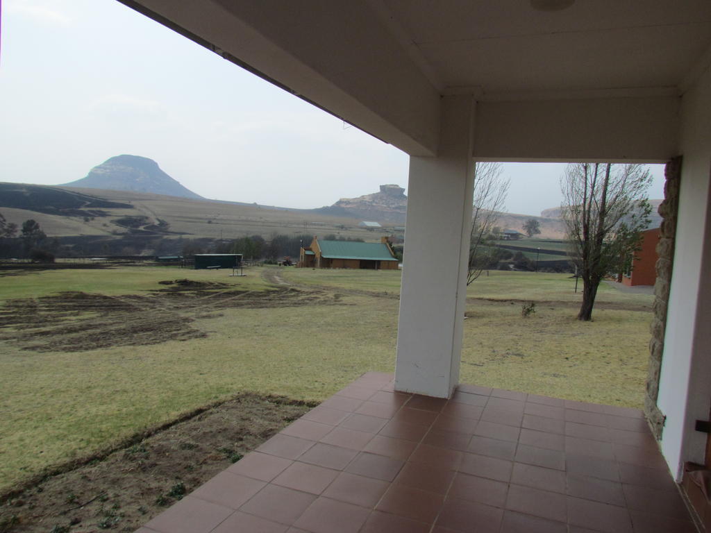 Pumula Guest Farm Villa เฟอรีส์เบิร์ก ภายนอก รูปภาพ