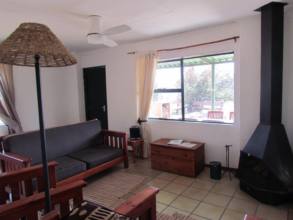 Pumula Guest Farm Villa เฟอรีส์เบิร์ก ภายนอก รูปภาพ