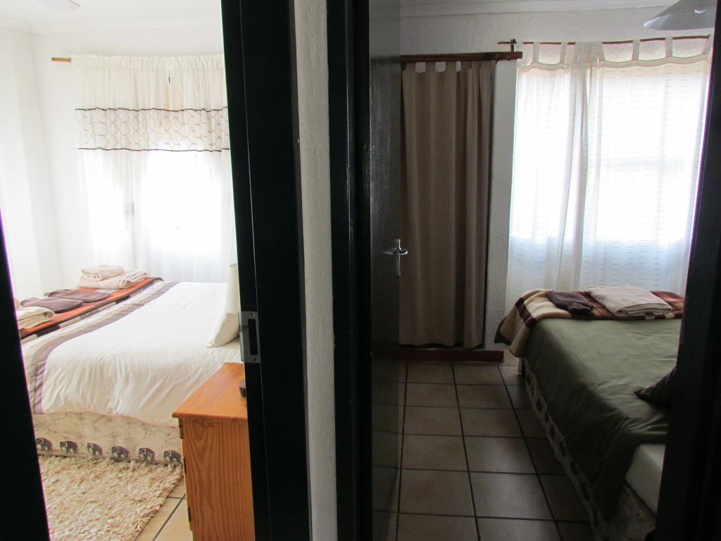 Pumula Guest Farm Villa เฟอรีส์เบิร์ก ภายนอก รูปภาพ