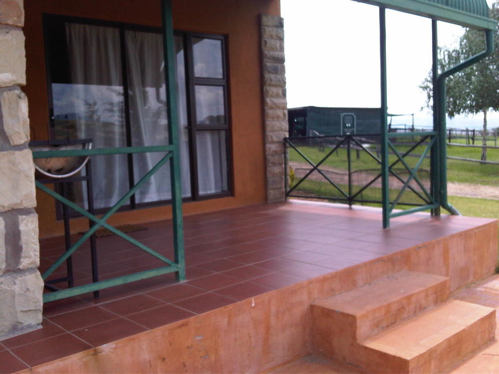 Pumula Guest Farm Villa เฟอรีส์เบิร์ก ภายนอก รูปภาพ